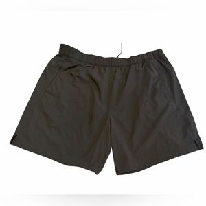 Old Navy Men’s Essential Woven Workout Shorts 7 Inch Inseam